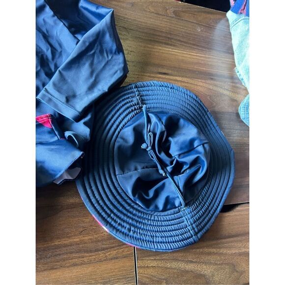 Dolphin Love Strawberry Love 3pc Swimsuit Set Baby Girl Swimsuit Set Size 18 Mon - Picture 11 of 12